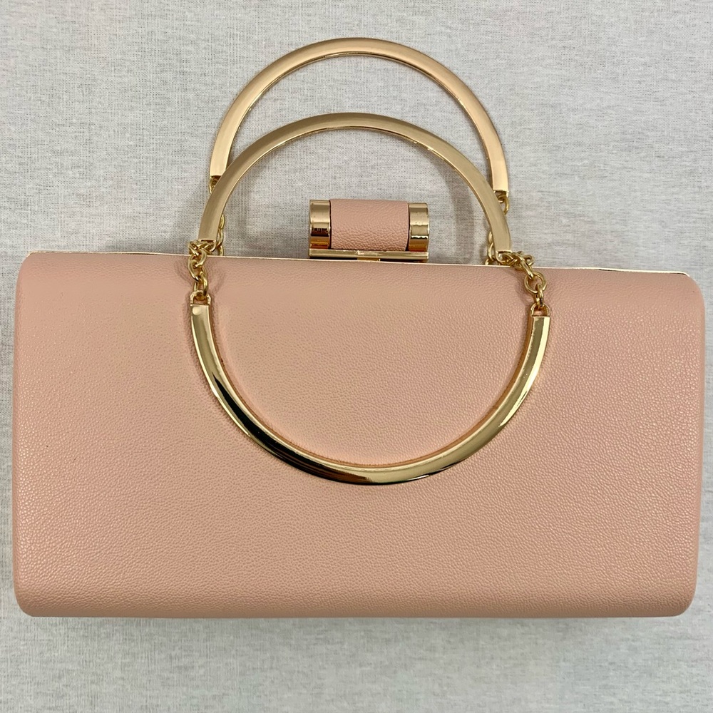 BLUSH CLUTCH W/ TOP HANDLE STRAP